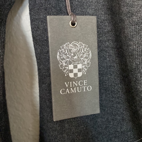 **BRAND NEW** Vinci Camuto off the shoulder sweater - Picture 3 of 3